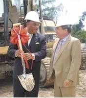 Bahamas PM Perry Christie and Businessman Sol Kerzner
