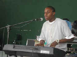 christin taylor performing