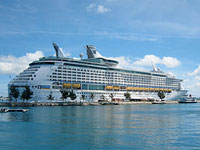 royal-cruise