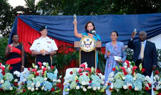 us-embassy-nassau-6439