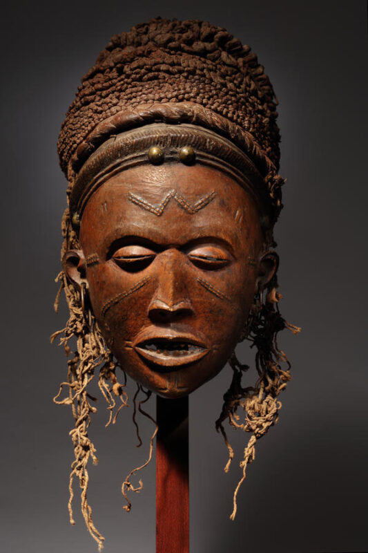 The Unsuperficial Beauty of African art