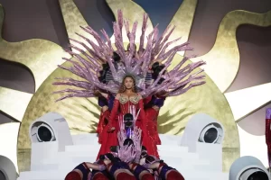 Beyoncé Wore 4 Colorful Looks During Her Private Performance at Dubai’s Atlantis The Royal