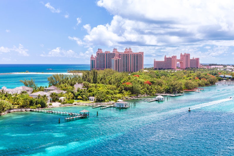 The Best Time to Cruise to the Bahamas: A Month-by-Month Guide