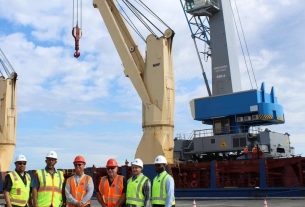 Bahamas Port Goes Electric with New Mobile Harbor Cranes