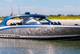 New Mystic M5200 Center Console Leading Bahamas Fling